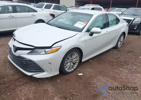 2018 Toyota Camry Xle из США, поврежденный, VIN 4T1B11HK7JU002335